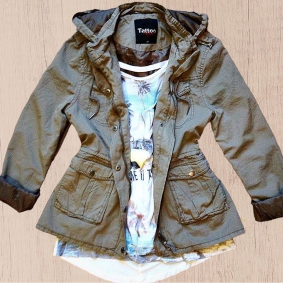 Women's Cargo Pocket Utility Jacket Hooded Green XSMALL - Picture 4 of 16